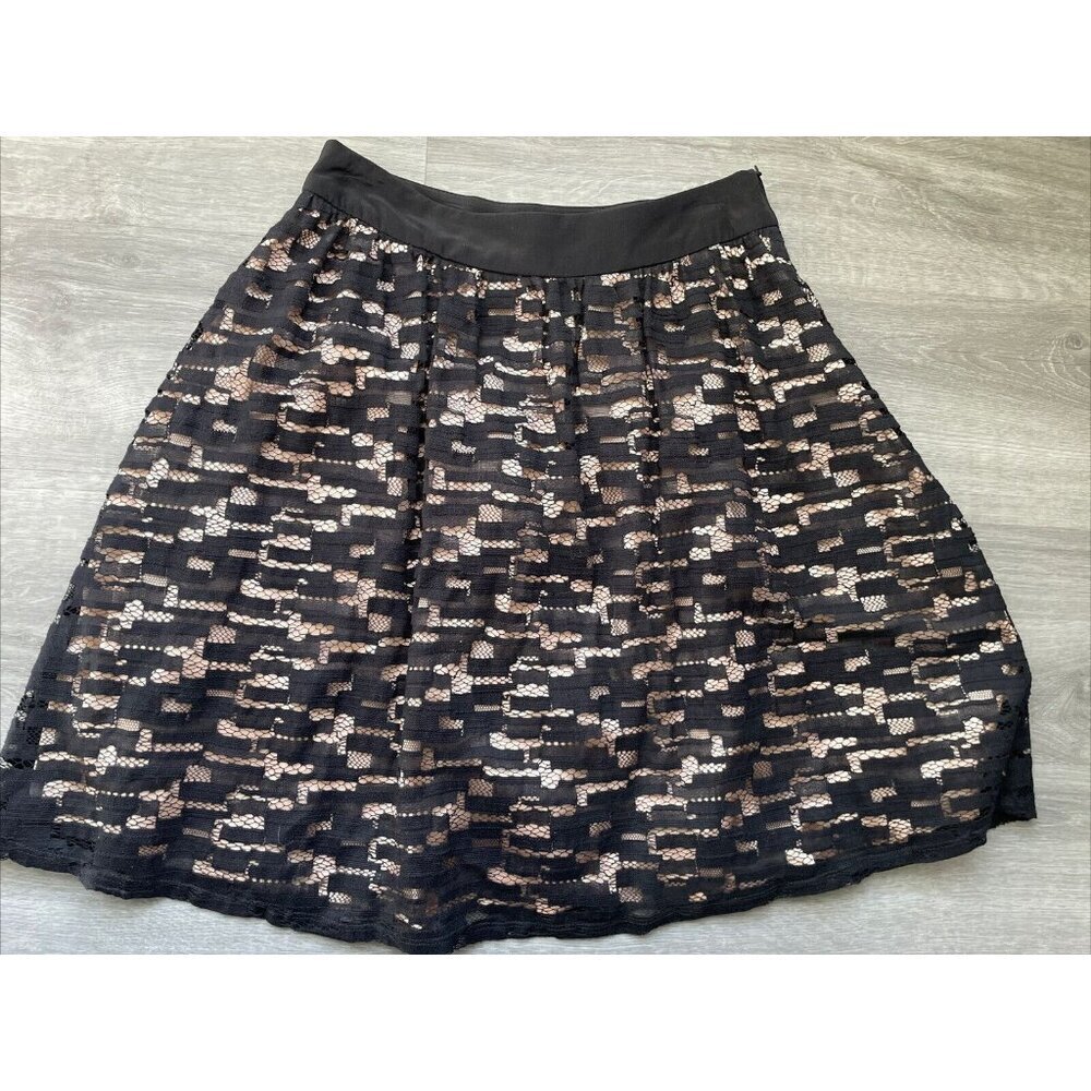 Trina Turk Skirt Sz 4 Amora Silk-Trim‎ A-Line Lace Overlay Layered Black